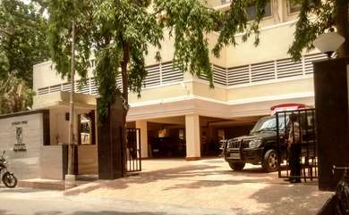 property_images/entrance_view_med.jpg